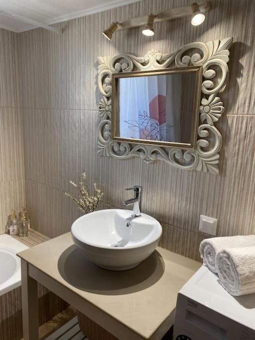Villa Harmony Kria Vrisi  エクステリア 写真