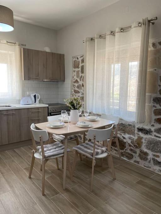 Villa Harmony Kria Vrisi  エクステリア 写真